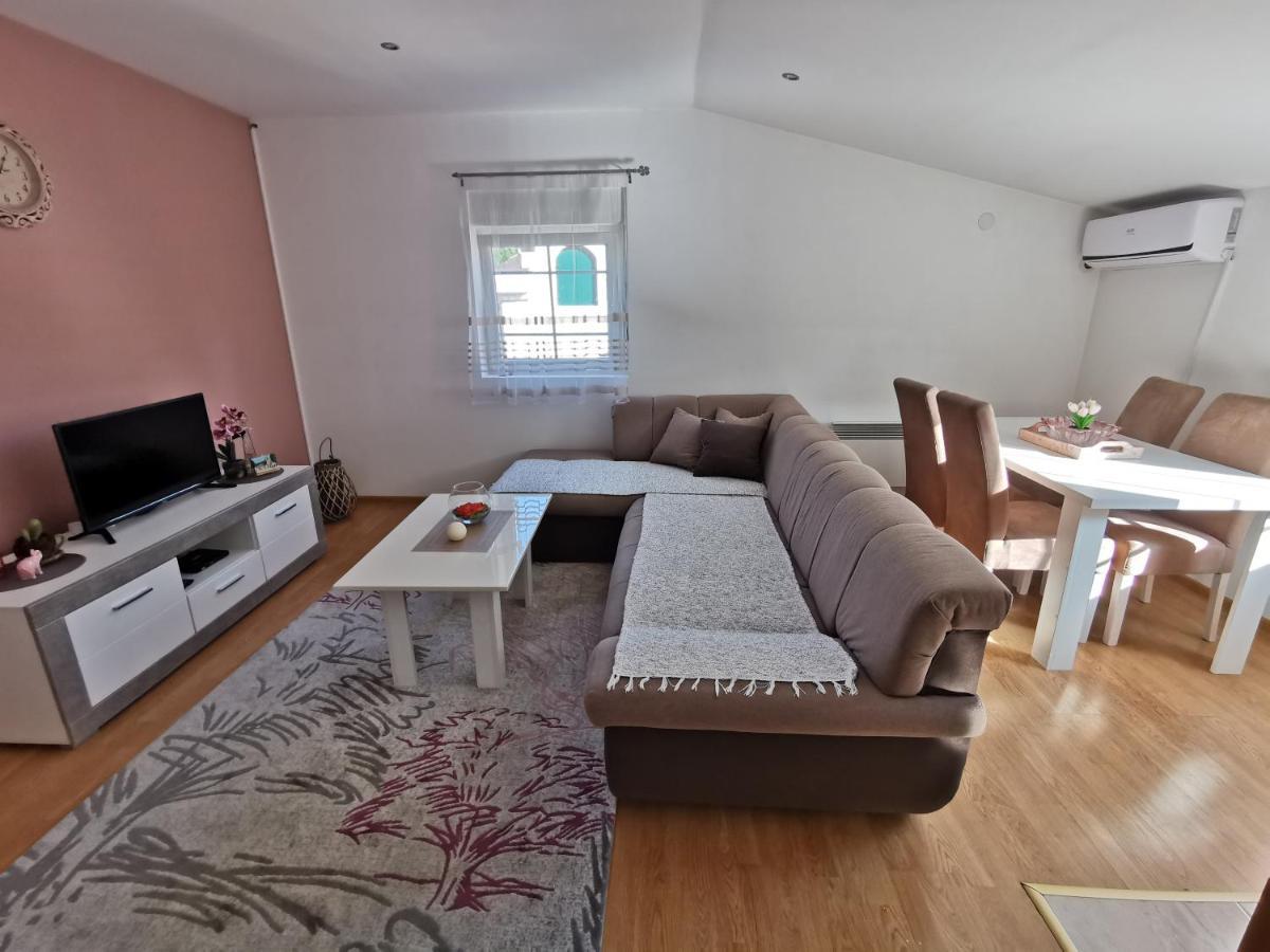 Apartman Iva Цетине Екстериор снимка